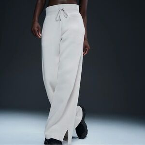 Nike Women's Light Gray Wide-Leg Joggers